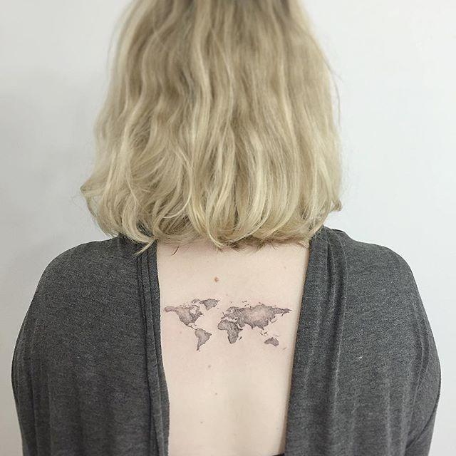 Tatuagens femininas para as costas Tatuagens femininas para as costas