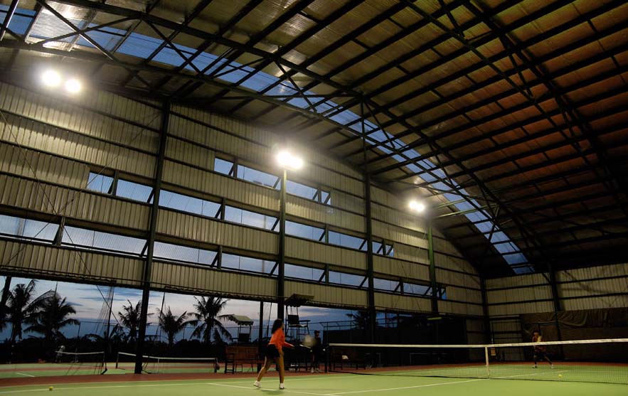 Bali Packers: The Canggu Club