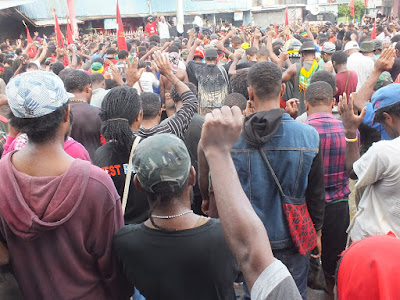Pendukung KNPB dan ULMWP Bukan Segelintir Orang Namun Seluruh Rakyat Papua Pendukung KNPB dan ULMWP Bukan Segelintir Orang Namun Seluruh Rakyat Papua