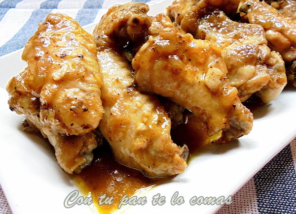 Alitas en salsa de naranja y brandy