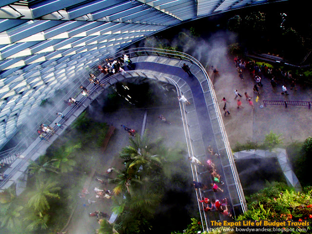 bowdywanders.com Singapore Travel Blog Philippines Photo :: Singapore :: Gardens By The Bay - Cloud Forest