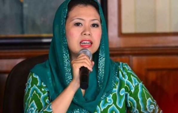 Yenny Wahid Yenny Wahid