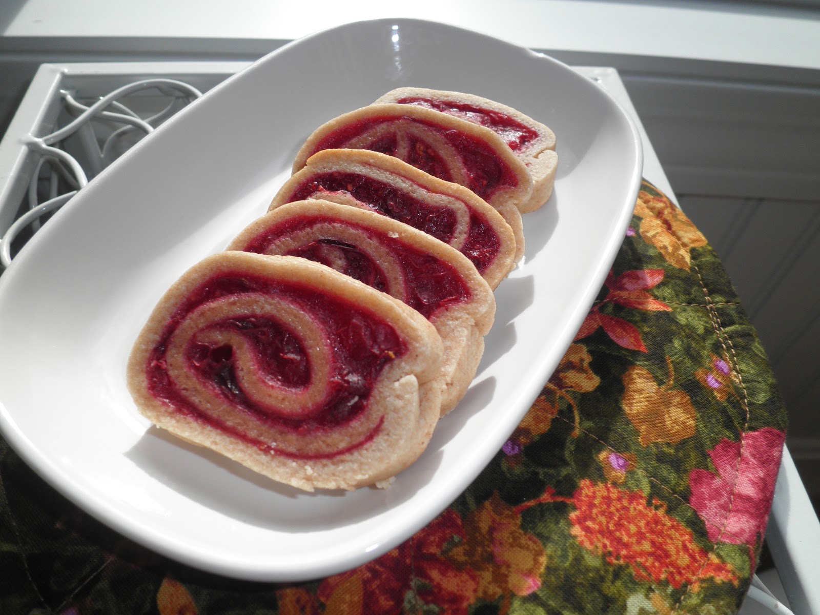 secrets-from-the-cookie-princess-cinnamon-cranberry-swirl-cookies