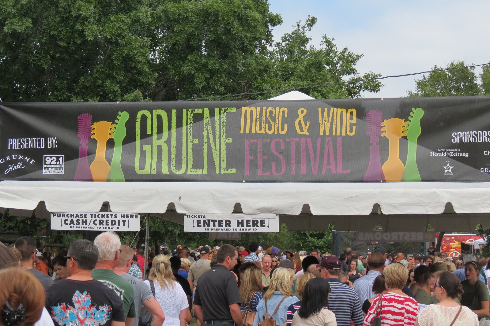 Slu's World... Week 21... Gruene Music & Wine Fest