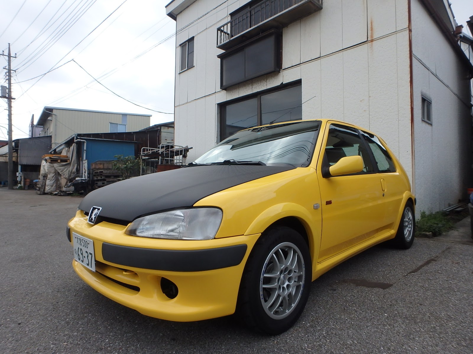 プジョー 106 ボンネット