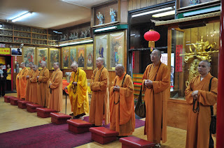 湛山四众弟子熱烈歡迎中国普陀十位法師蒞臨