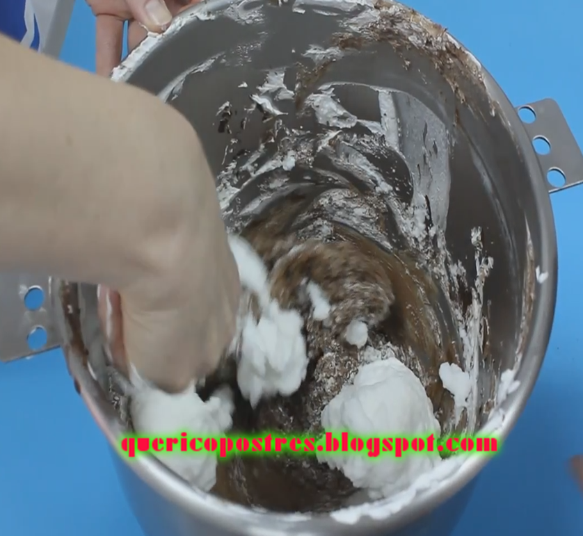 Tarta%2Bde%2BOreo%2Bcon%2BMousse%2Bde%2Bchocolate%2By%2Bglaseado%2B-5.png
