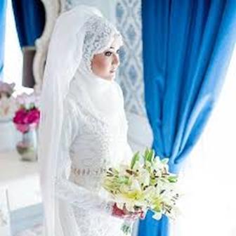 Kebaya Pengantin Warna Putih Untuk Muslimah Berhijab