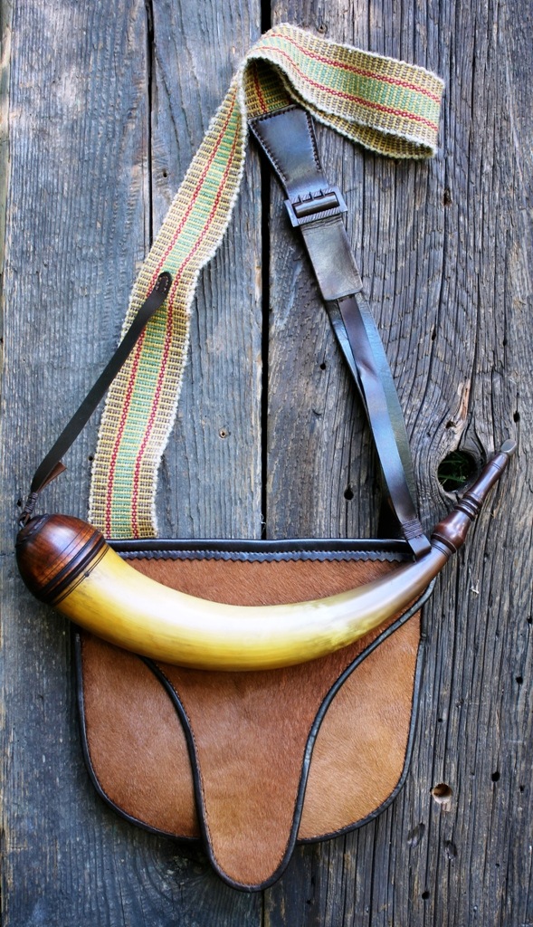 Contemporary Makers Early York Powder Horn by Art DeCamp and Hunting