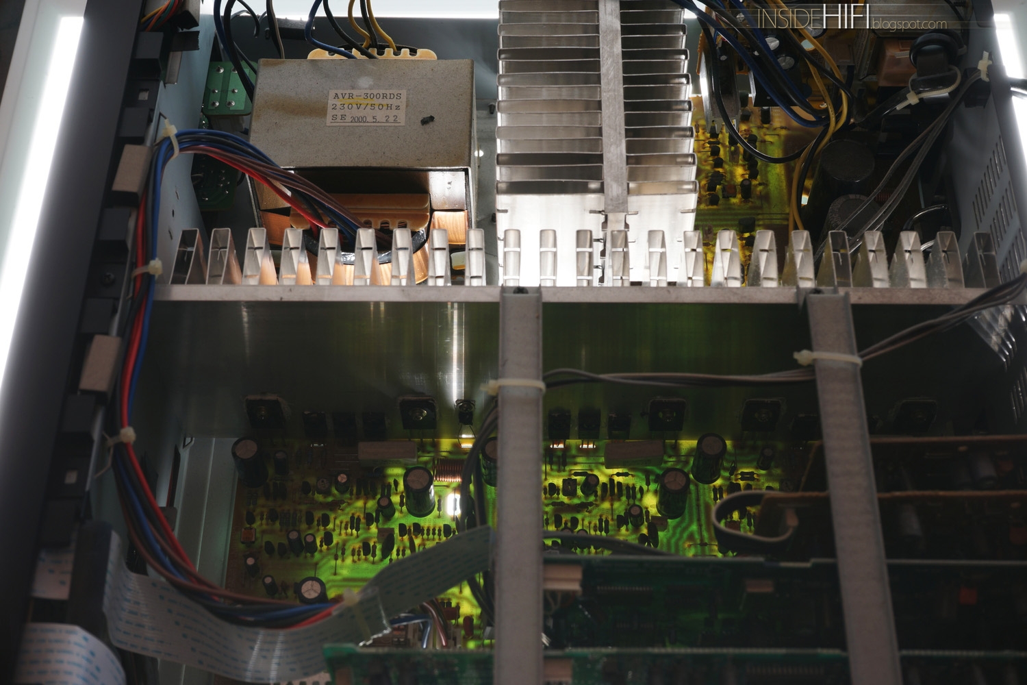 Inside Hi-Fi: Harman Kardon AVR 300RDS