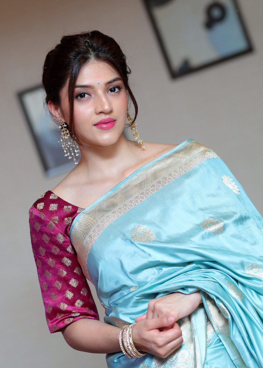 Mehreen Kaur Pirzada Latest Pics In Neon Blue Traditional Saree Looking So Cute