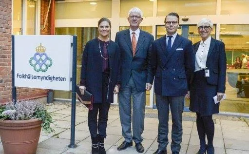 Crown Princess Victoria visited the Public Health Agency of Solna