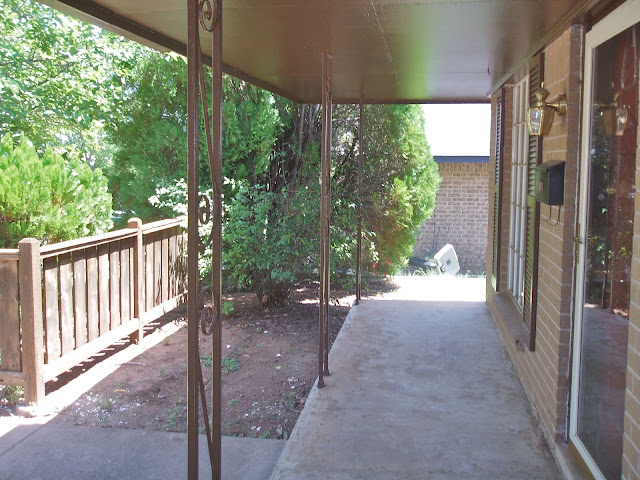 Front Yard - Emma Marie Designs