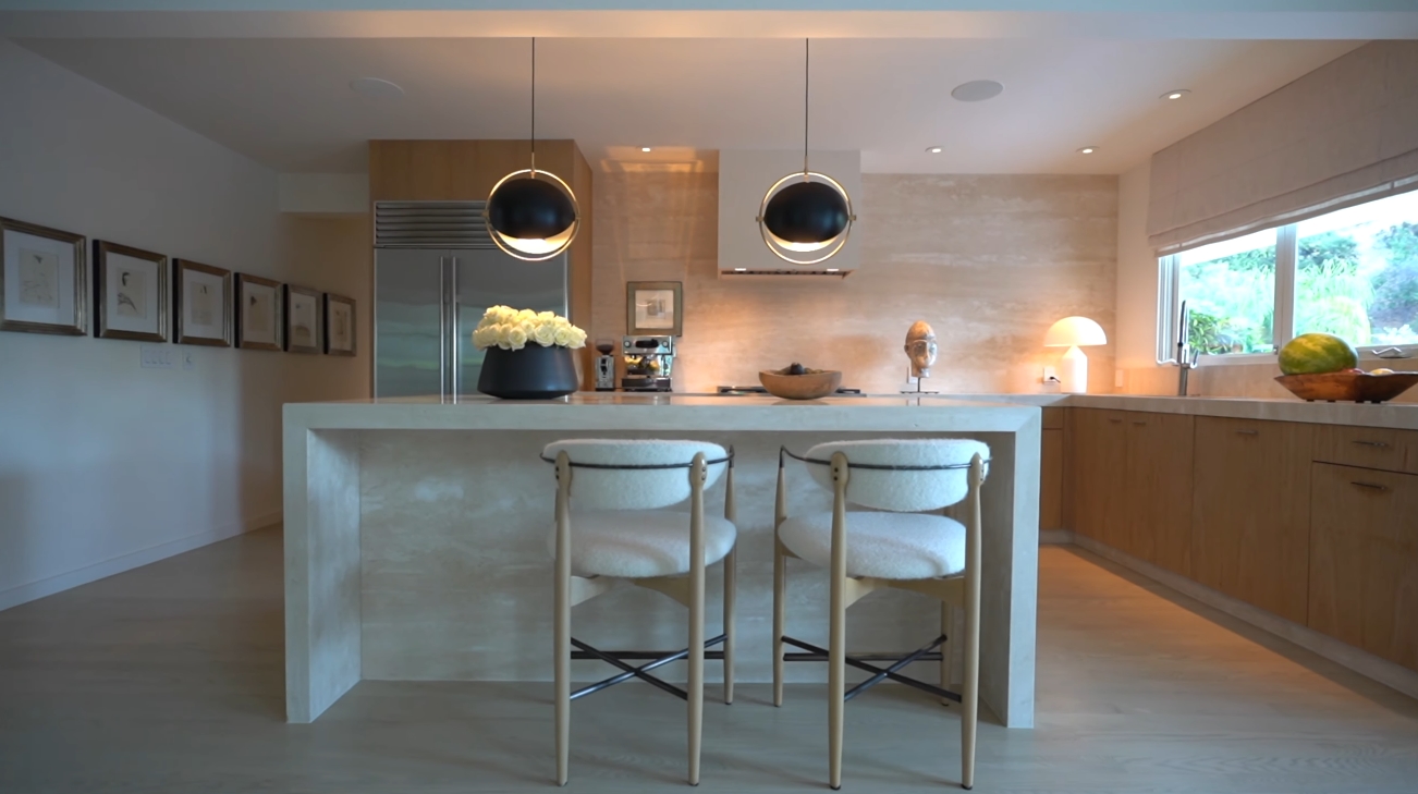 21 Photos vs. 1680 Rising Glen Rd, Los Angeles vs. Luxury Home Interior Design Tour