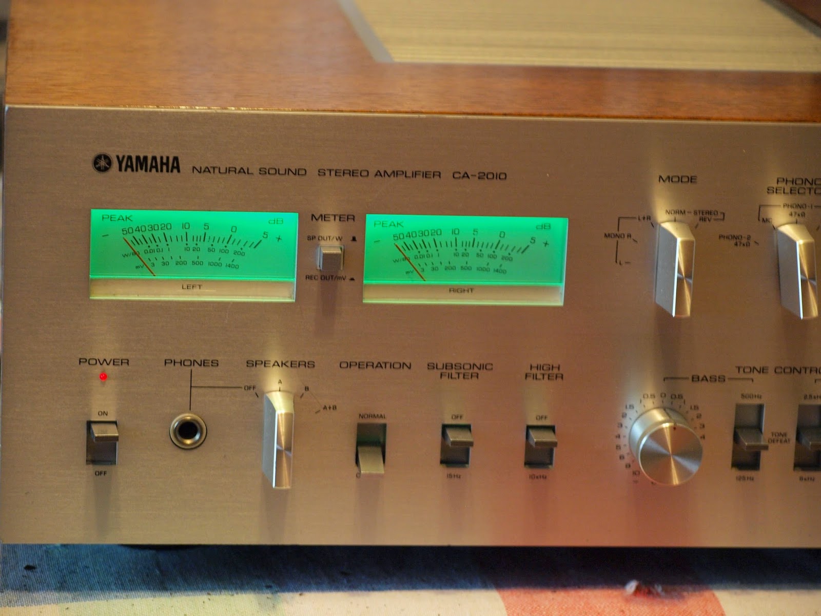 Yamaha CA-2010 - Integrated Amplifier | AudioBaza