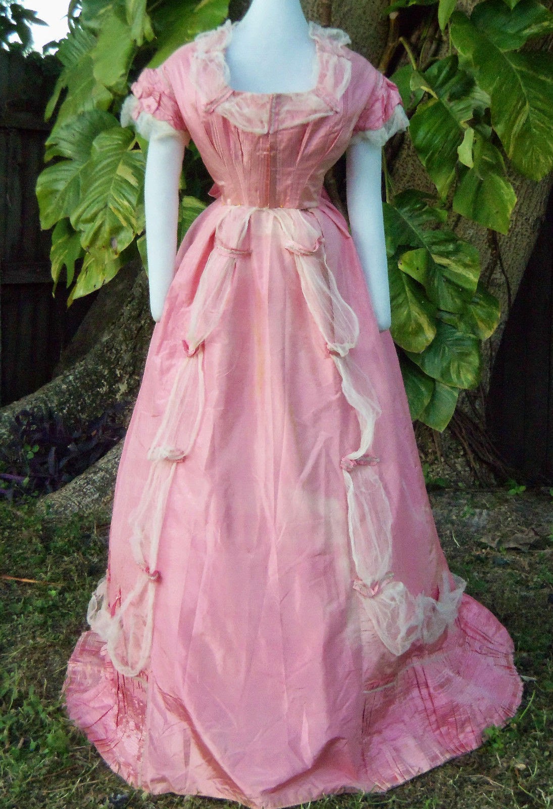 All The Pretty Dresses: Late 1860's Fabulous Pink Gown