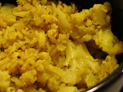 Rice and Cauliflower Pilaf