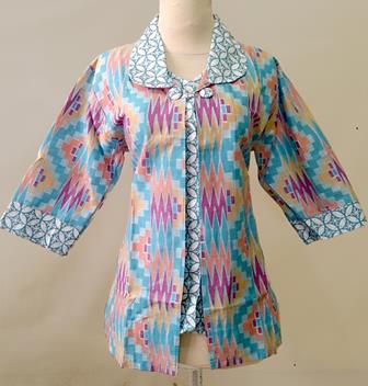 Baju Batik Wanita Elegan Dan Modern