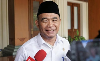 MENDIKBUD: PEKERJAAN ADMINISTRASI GURU AKAN DIHAPUS AGAR GURU LEBIH FOKUS MENGAJAR