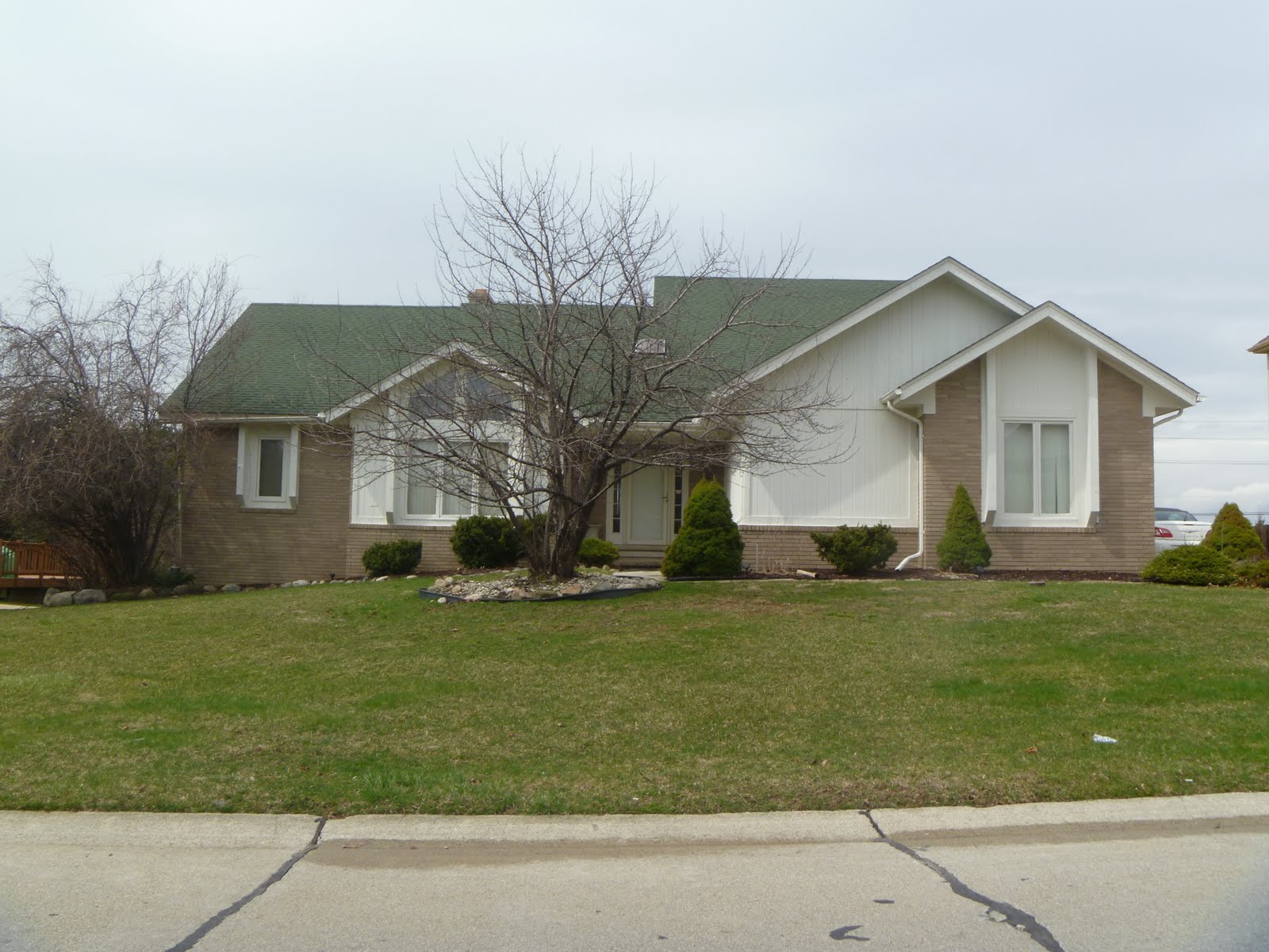 Homes for Sale in Farmington Hills MI Blog Subdivision Strathmore 48331