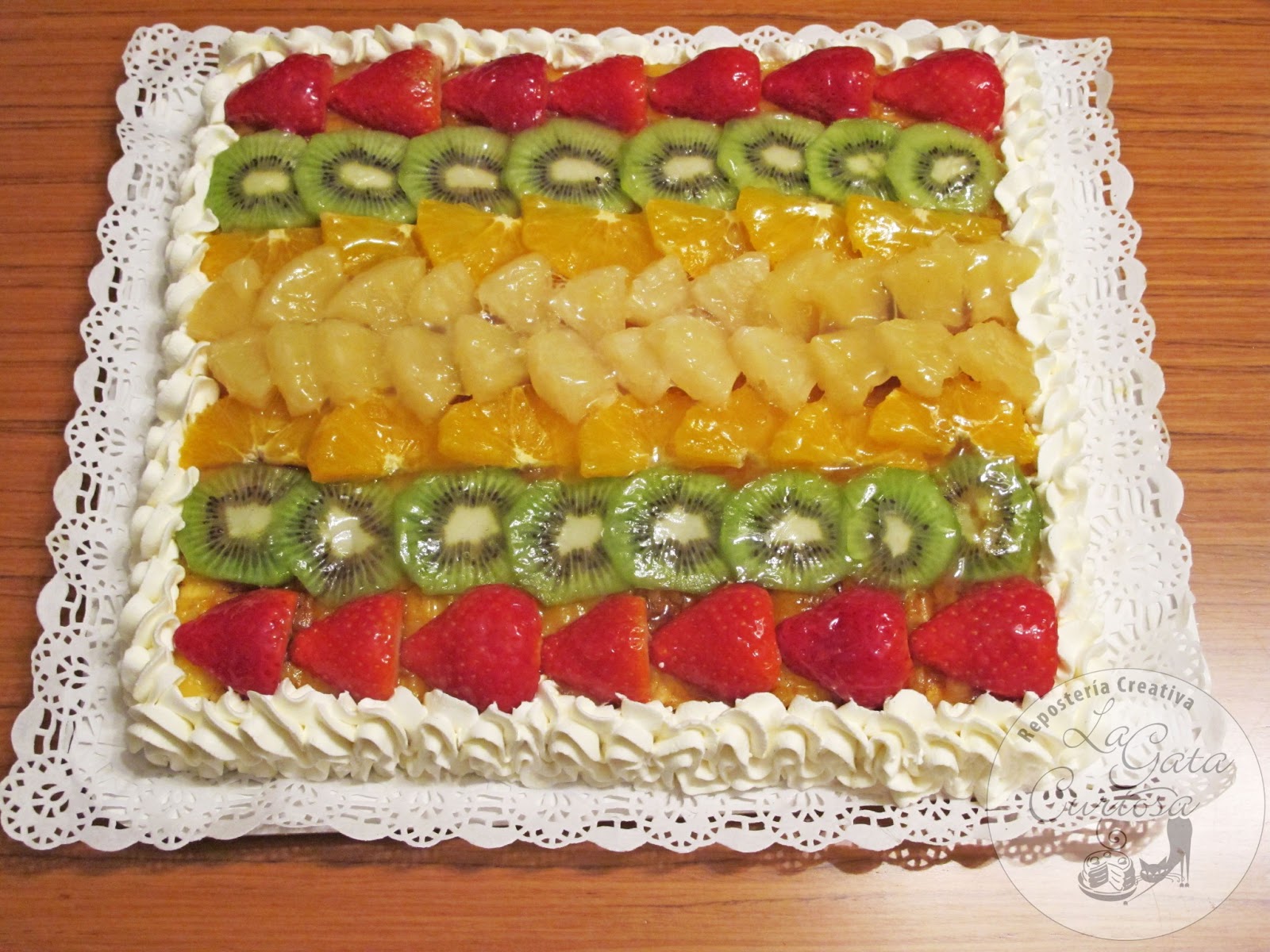 La Gata Curiosa Tarta De Crema Pastelera Yema Y Fruta Fresca