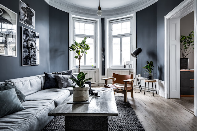 Photographer Henrik Nero’s nordic blue apartment