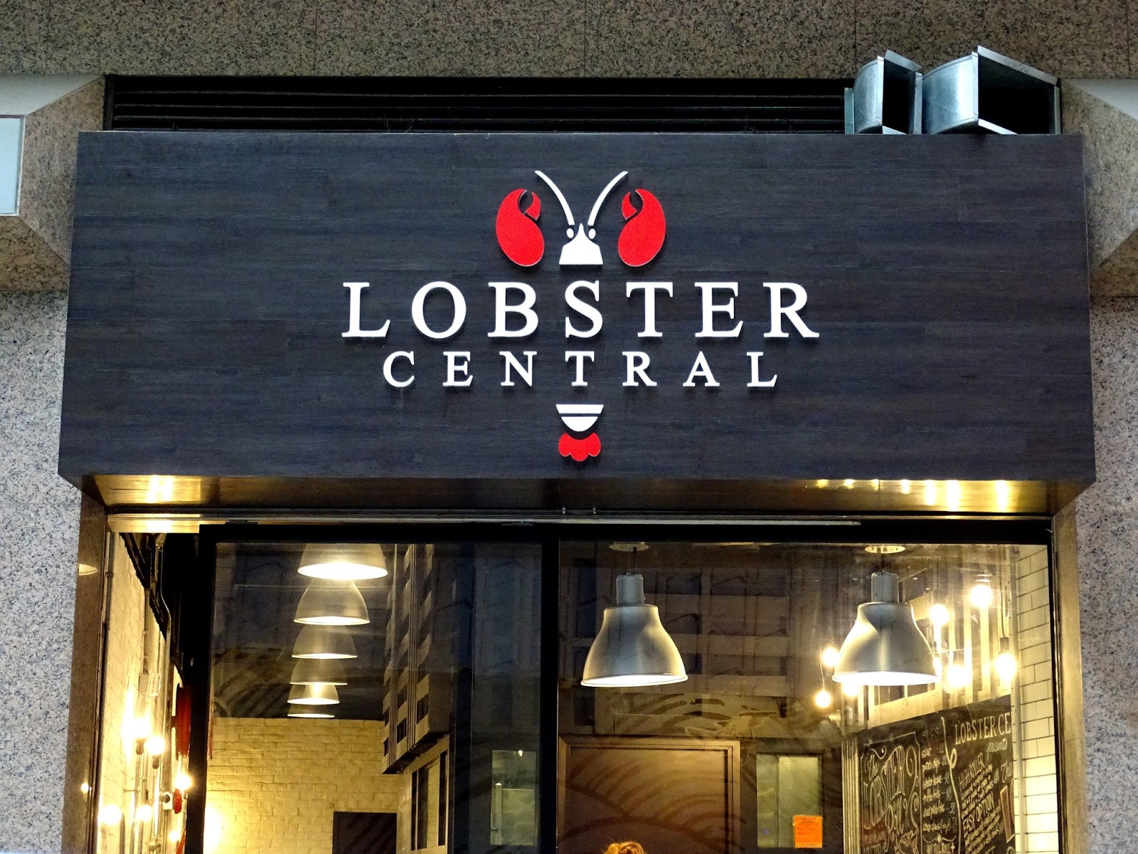 Lobster Central (Hong Kong, CHINA) ★★★★☆ A traveling foodie's
