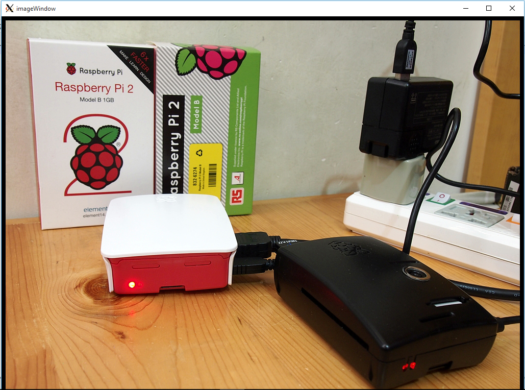 Raspberry Pi + Python/OpenCV, show image in window