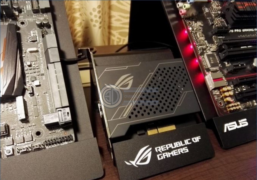 Hidden Gems of CES ASUS 10Gb networking - RecTheTech