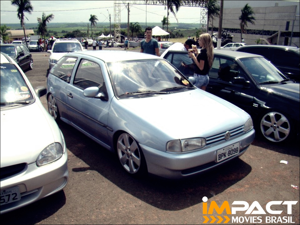 Ensaio fotográfico Gol g2 bola rebaixado com rodas zk750 aro 18 -  Impact-Movies Brasil