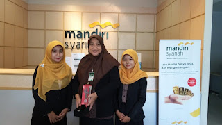 Prinsip-prinsip dalam Menjalankan Fungsi Jasa Keuangan Perbankan Syariah Prinsip-prinsip dalam Menjalankan Fungsi Jasa Keuangan Perbankan Syariah