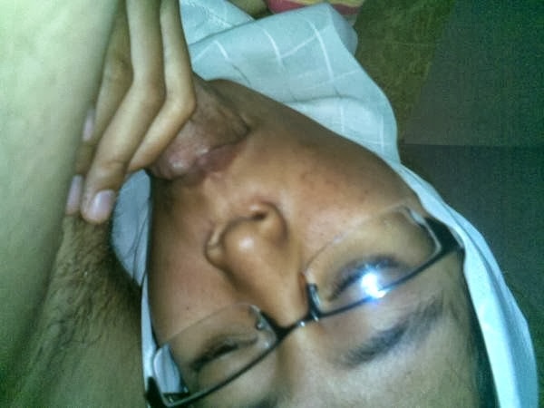 Gambar Bogel Jilbab SMA Baru Bangun Tidur Disuruh Nyepong   Melayu Boleh.Com