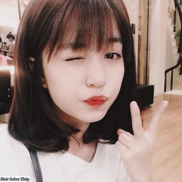 Tóc ngang vai mái lưa thưa kieu toc ngang vai
