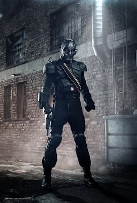 The Loonatic: An invented superhero costume build