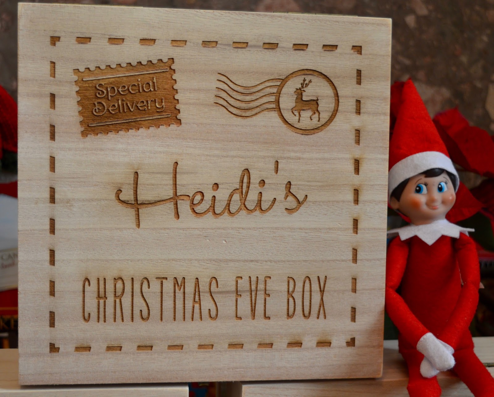 How to Create a Magical Personalised Christmas Eve Box with GettingPersonal.co.uk including ideas for what to put inside.  - personalised wooden box