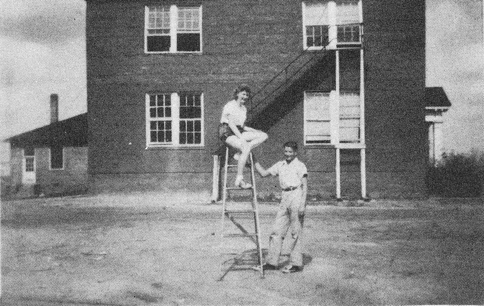 ﻿A HISTORY OF RENTZ,