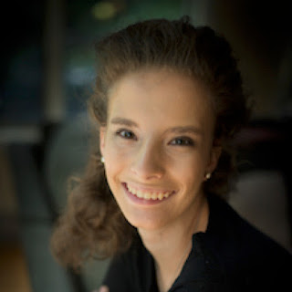 Emily Moss photo