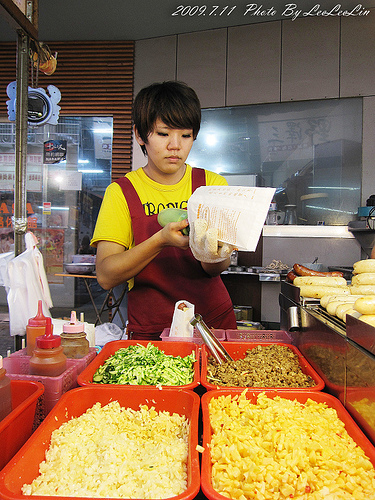 台中逢甲夜市商圈|大腸包小腸