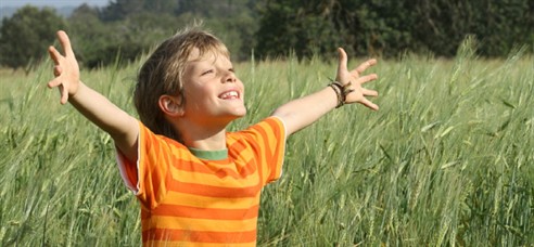 Happy child 5 Great Ways To Enrich Your Children’s Conscience
