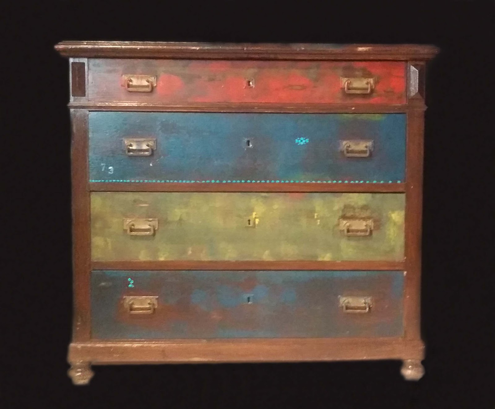 Maya's FancY FurniTure: Galerie