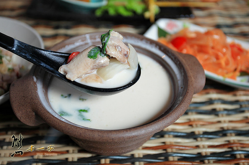 台北士林泰式料理餐廳|FB食尚曼谷bistro & lounge
