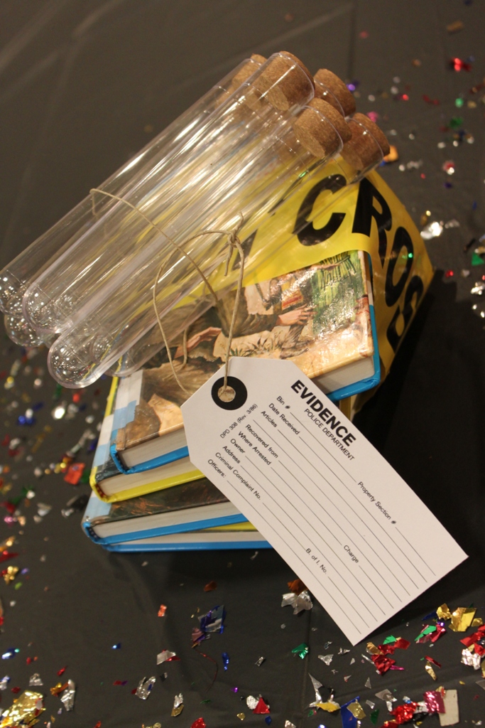 Amandita Designs: CSI: Crime Scene Themed Graduation Party