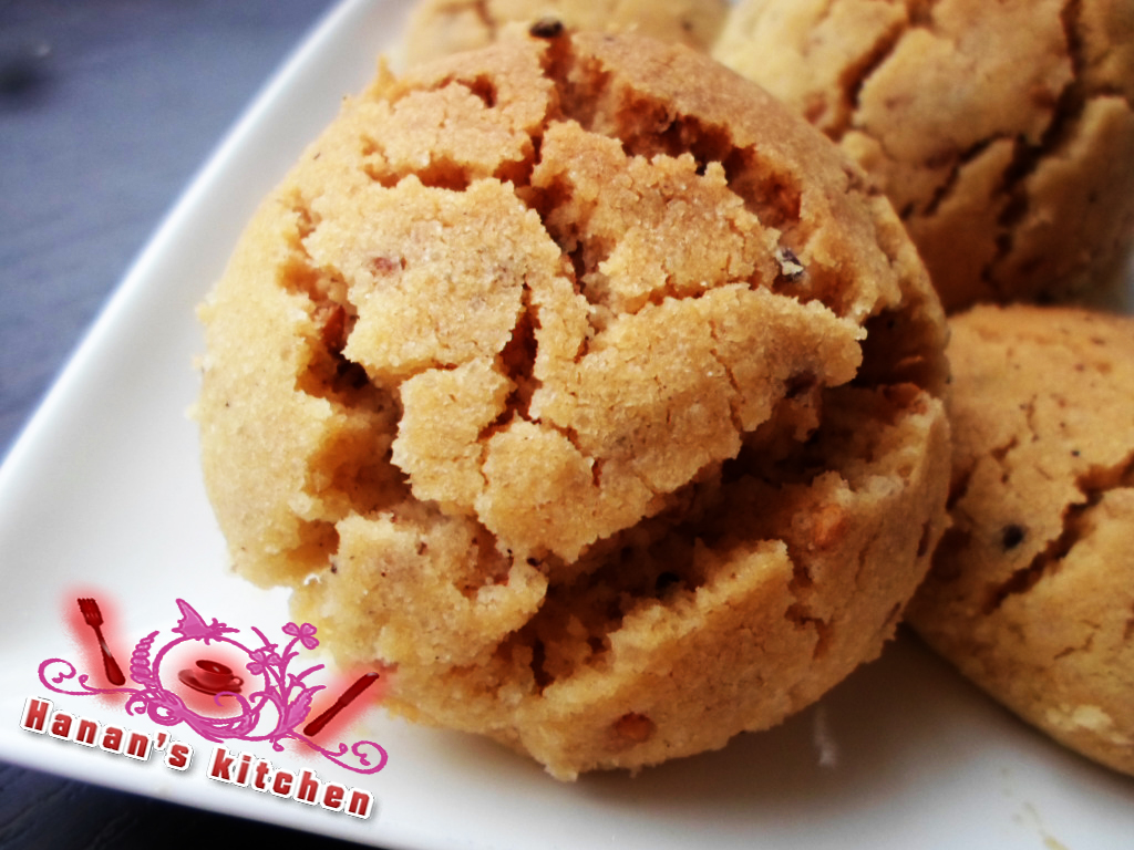 Traditional Moroccan Cookies &amp;quot; Ghriba Lbehla&amp;quot; ~ Hanan&amp;#39;s Kitchen