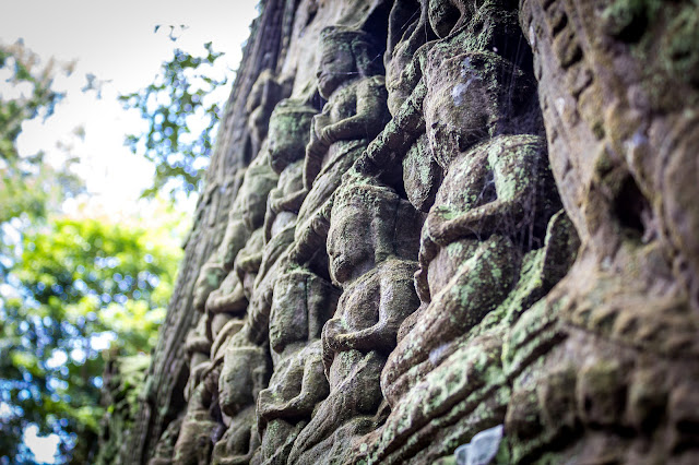 Ombres et reliefs d'Angkor Wat par Félix Nagel (cc) Ombres et reliefs d'Angkor Wat par Félix Nagel (cc)