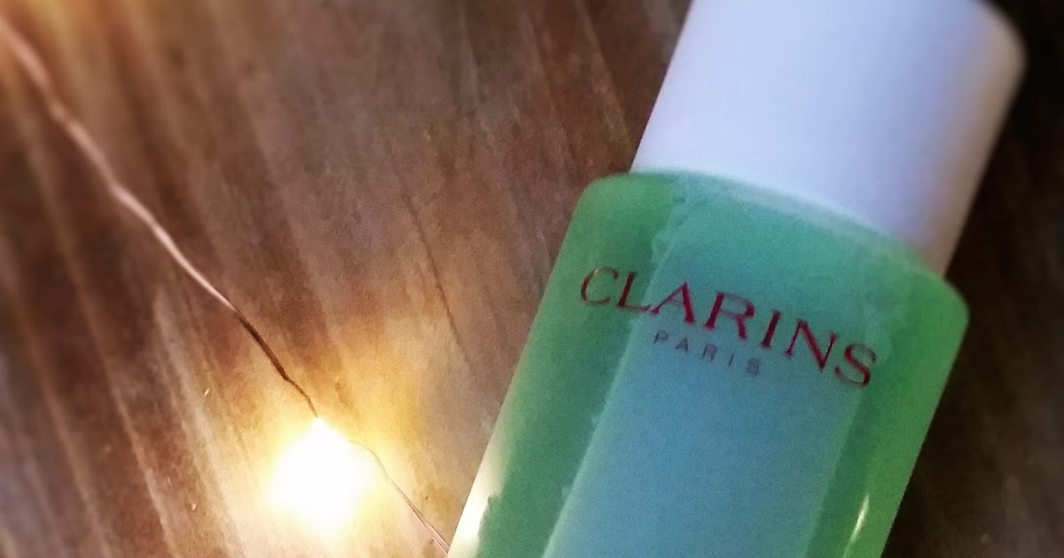 Look at Camille Slo. La lotion tonique PARFAITE! (Peau mixte à tendance acnéique)