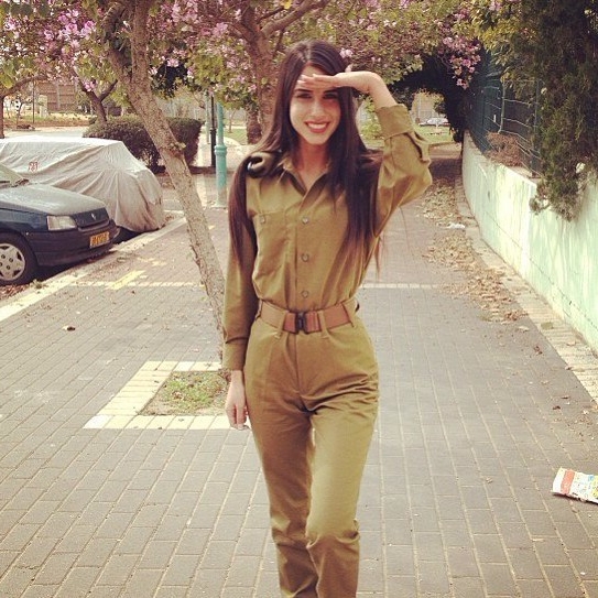 Amazing WTF Facts: Beautiful women in Israel Defense Forces - IDF Army ...
