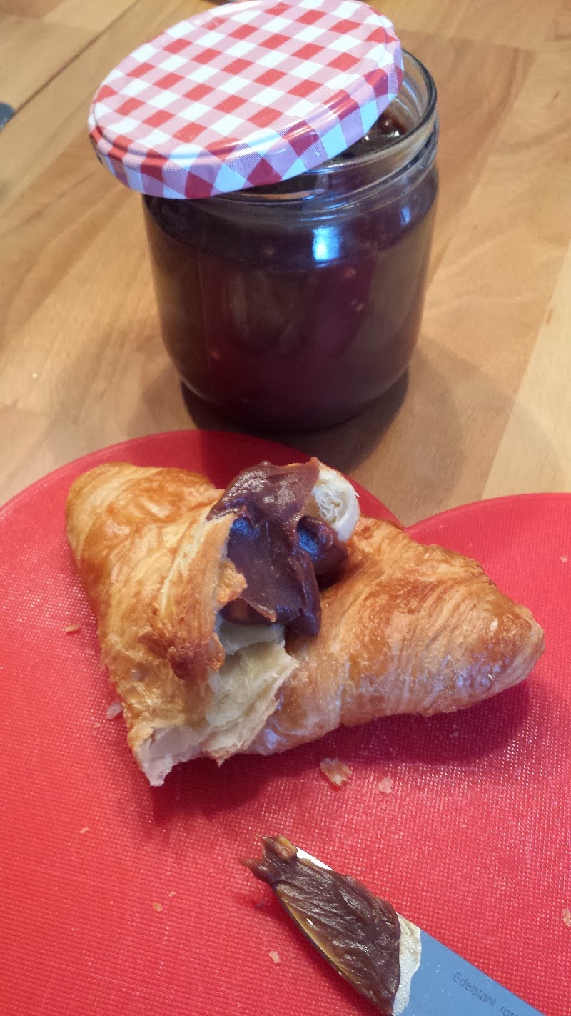 Die Hobbykochbäcker: Toffitella - Brotaufstrich aus Toffifees Die Hobbykochbäcker: Toffitella - Brotaufstrich aus Toffifees