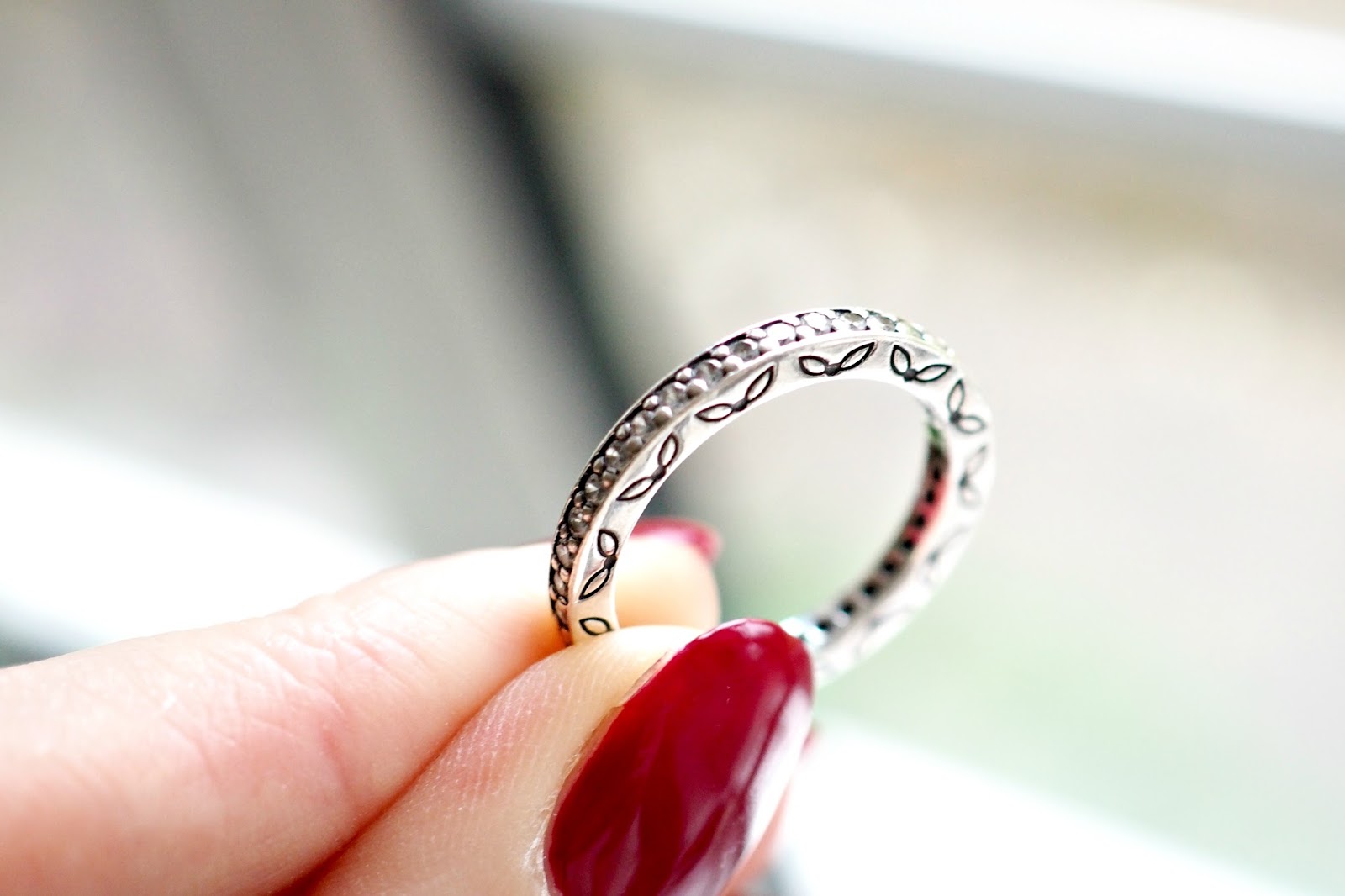 Olympus PEN EPL8 + 30mm Lens Review AND Discount code Devoted To Pink