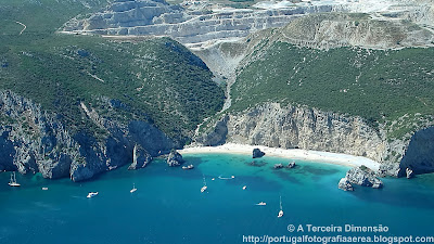 Praia da Ribeira do Cavalo