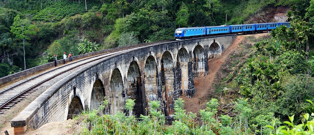 Ella train Sri Lanka Ella train Sri Lanka